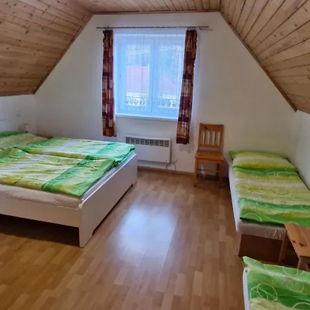 Vilka Cibulka A Cesnačik Semesterbostad Ižipovce