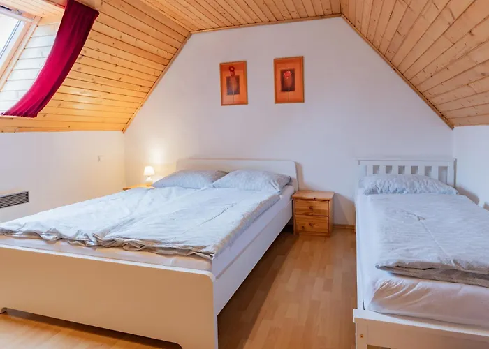 Vilka Cibulka A Cesnacik Nyaraló *