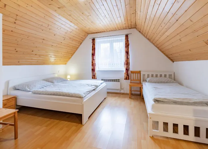 Vilka Cibulka A Cesnacik Сasa de vacaciones